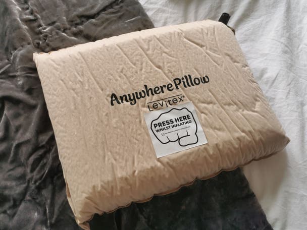 Testing the Levitex anywhere compressible travel pillow